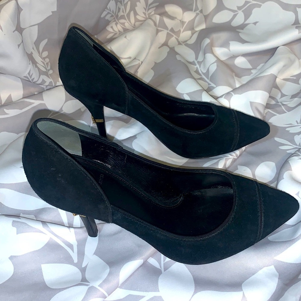 Tory Burch suede heel size 8